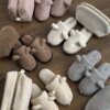 Подарунковий набір TEDDY milk (косметичка, капці, пакування сіре)