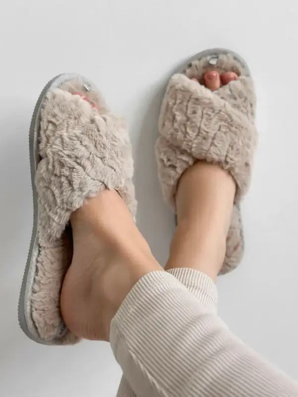 Капці домашні жіночі HS хутрянi перехрест beige (X)