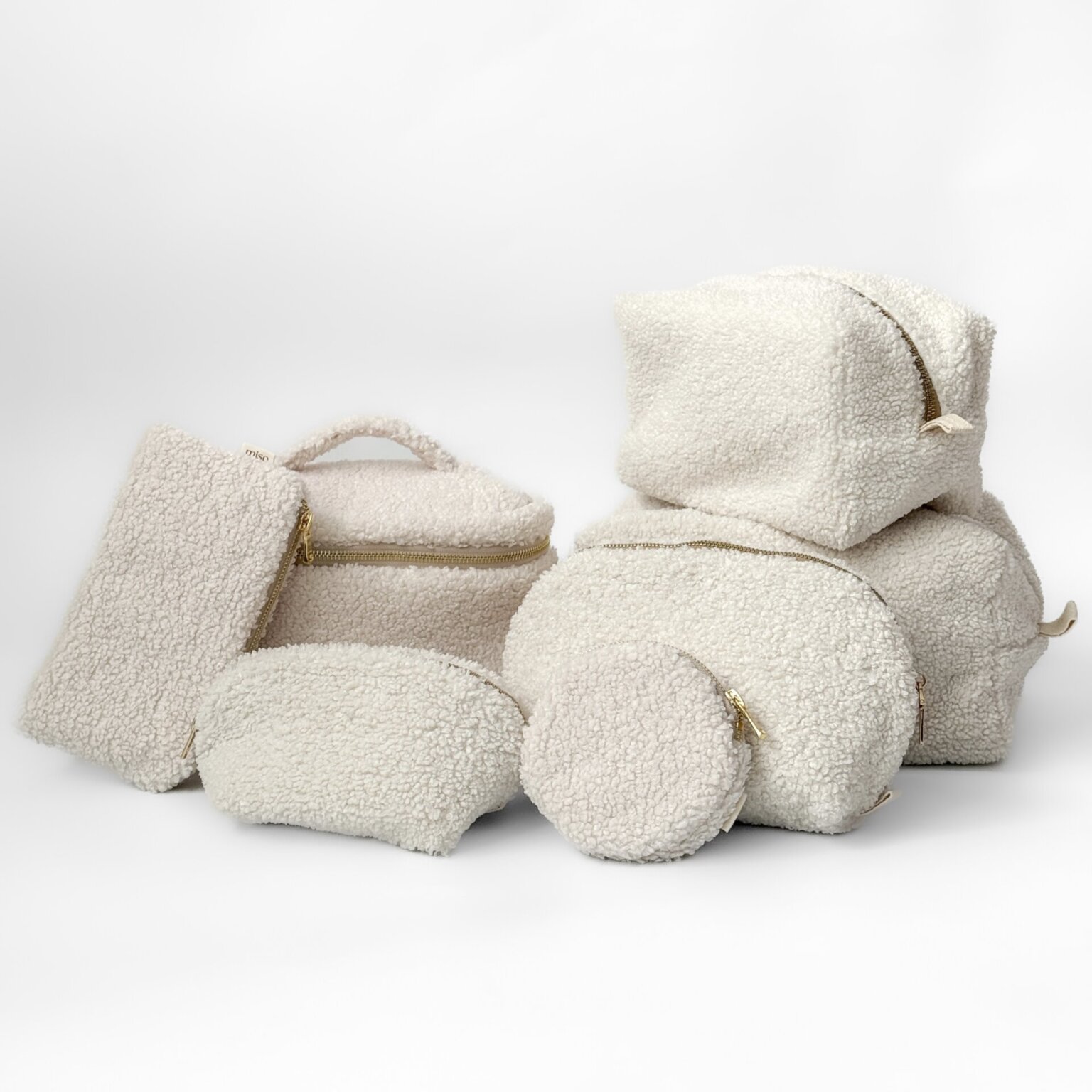 Косметичка TEDDY білого кольору конверт