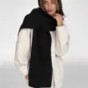 Шарф в'язаний чорний