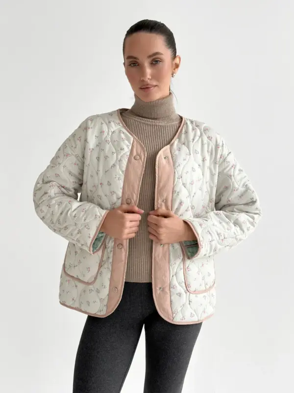 Куртка стьобана у квітку біла onesize, SALE (з дефектами)