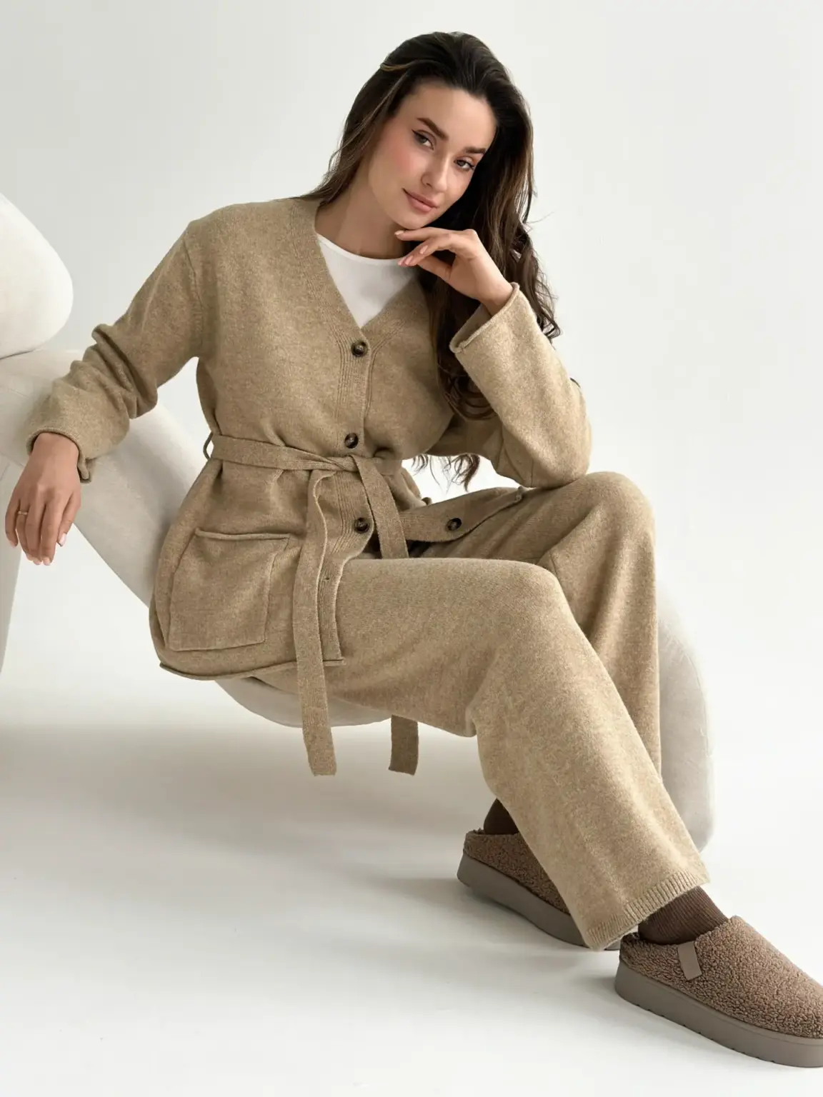 Комплект в'язаний кардиган з поясом та штани бежевий, onesize