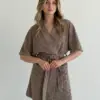 Халат короткий махра жакард квітка коричневий