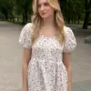 Сукня на ґудзиках муслін квітка дрібна на молочному