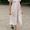 Сукня на ґудзиках муслін квітка дрібна на молочному