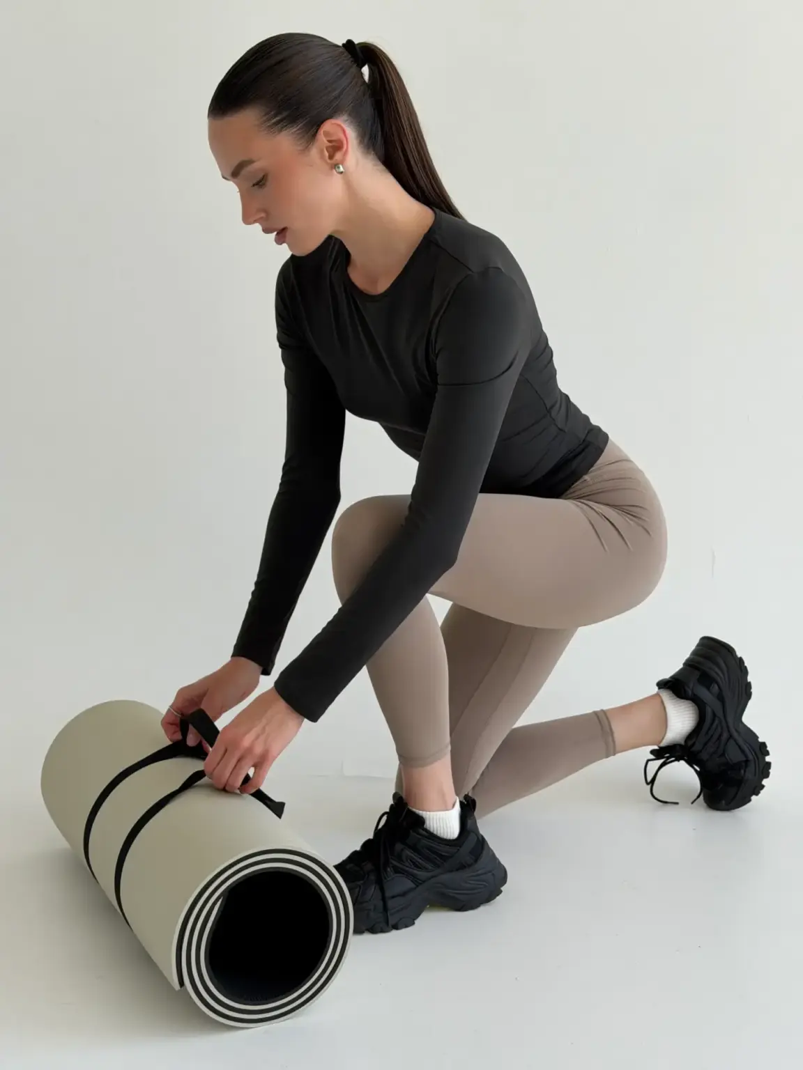 Yoga лонгслів графіт