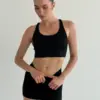 Yoga топ з перехресними бретелями чорний